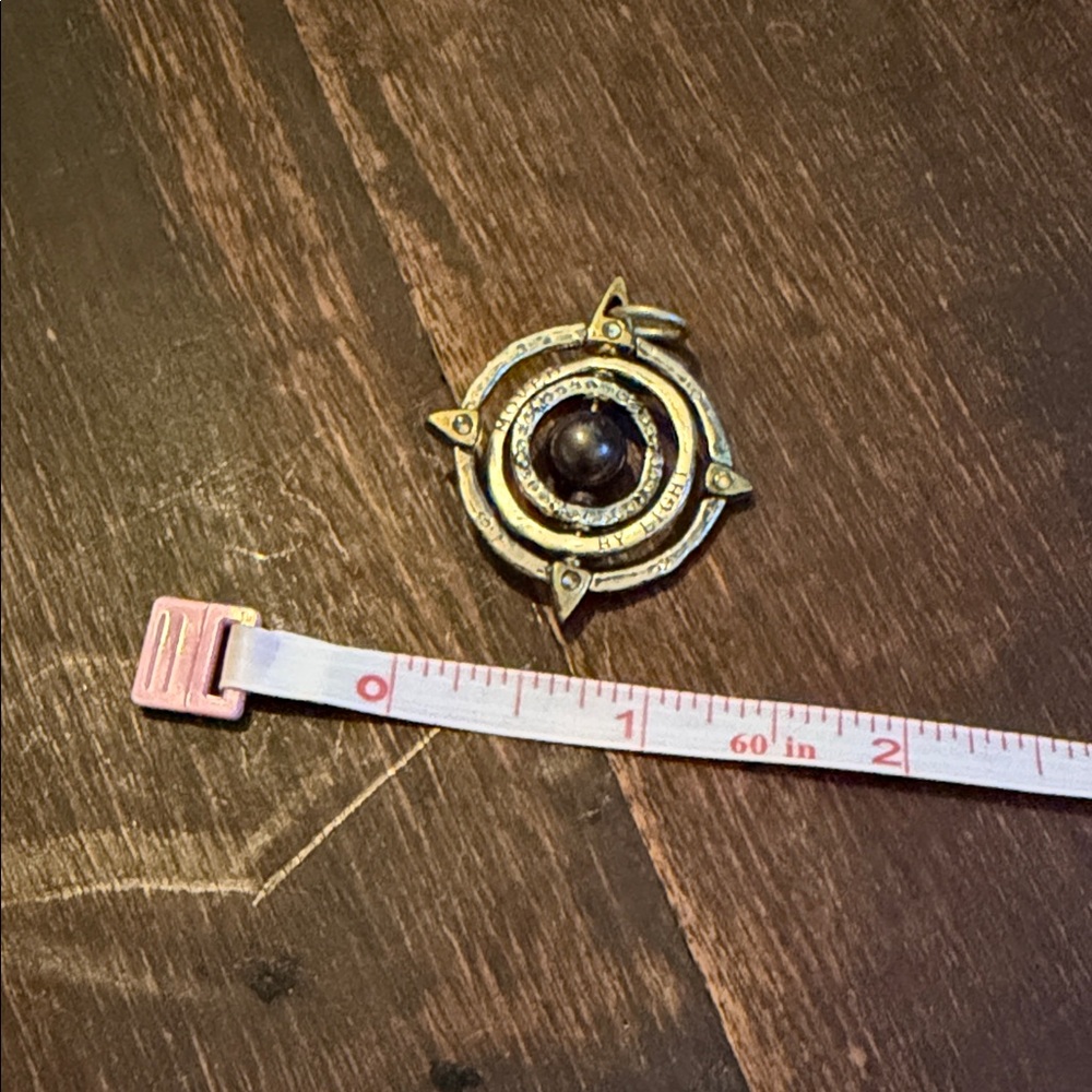 Women's Pendant